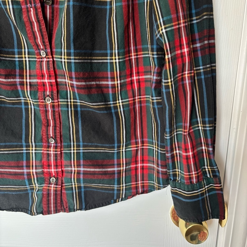 J. Crew Women's The Perfect Shirt in Stewart Plaid Size 2 - Picture 4 of 7